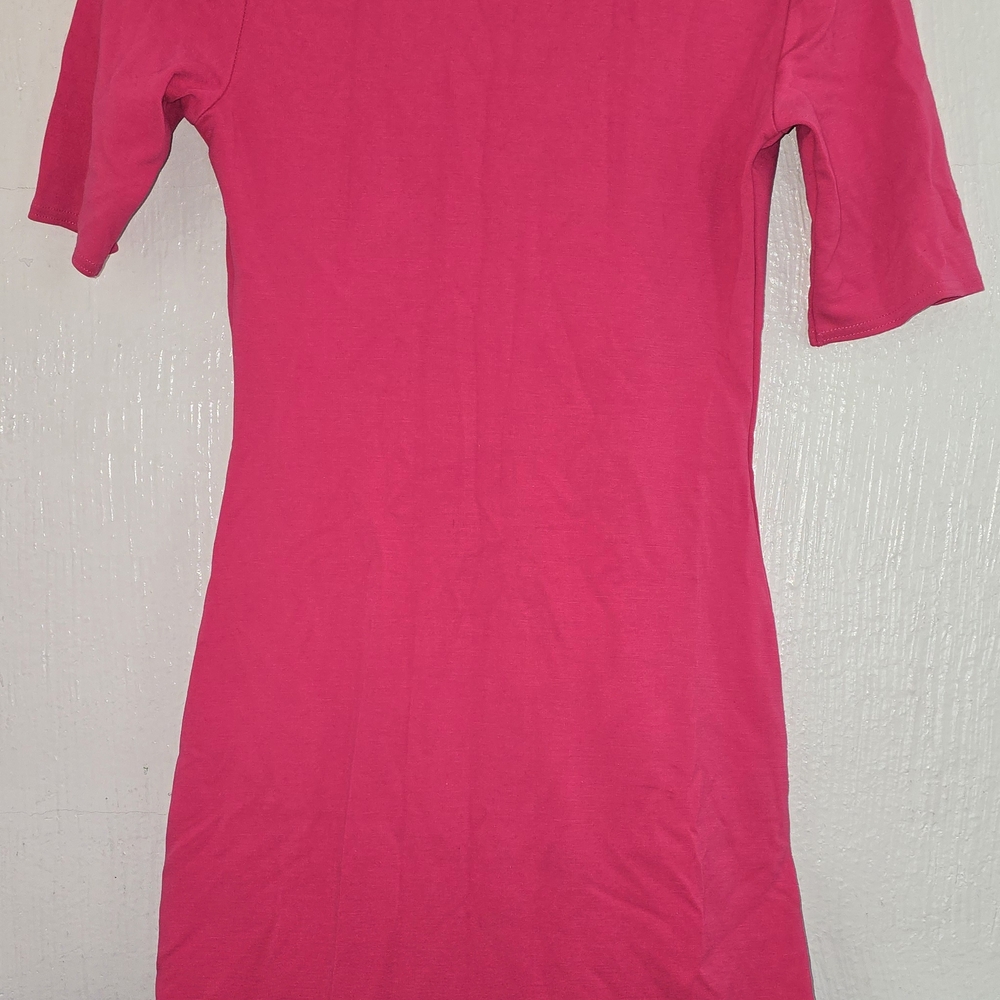 H&M Bold Pink Top - Picture 2 of 3